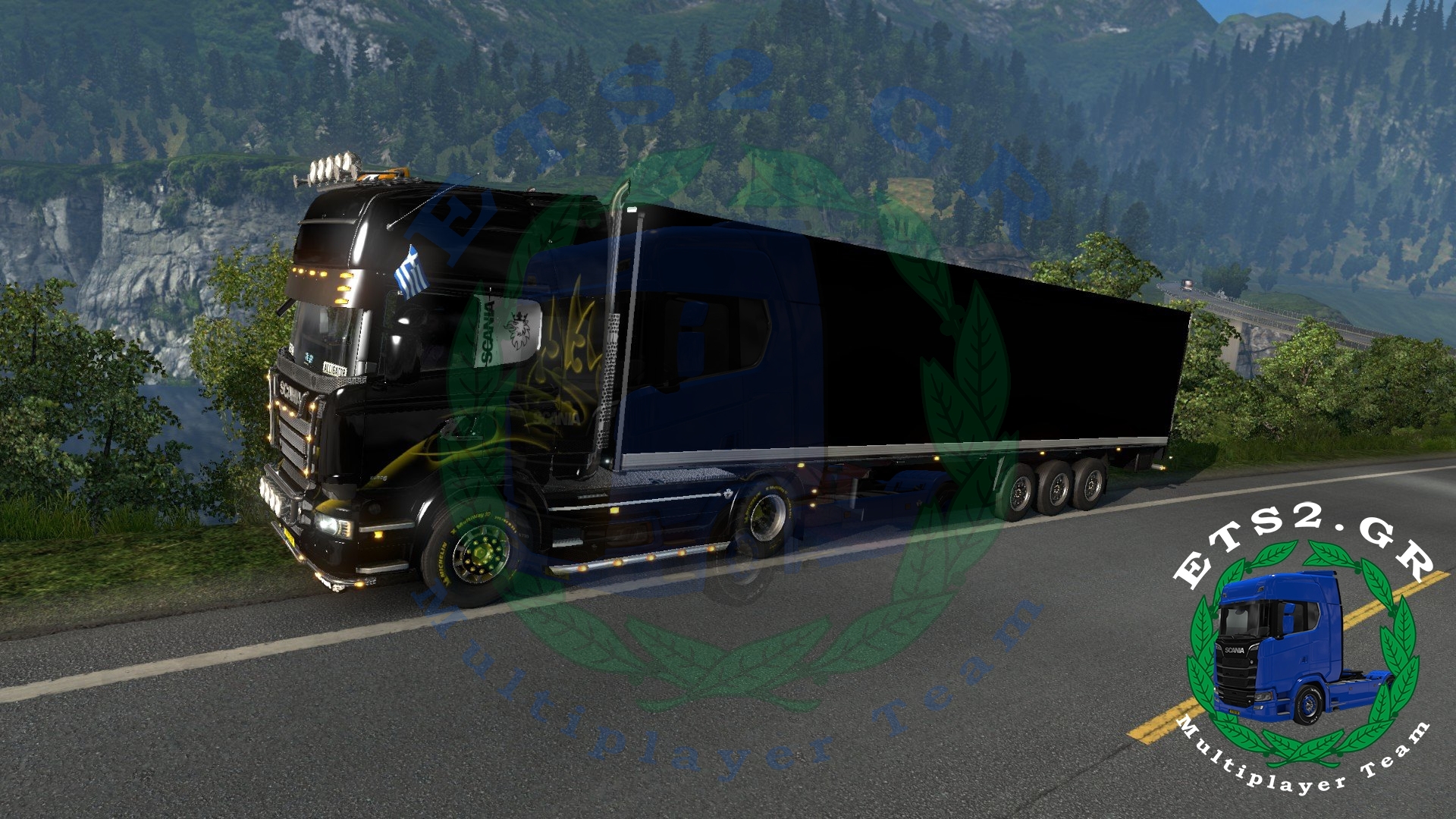 alligatoras_black_truck_trailer.jpg
